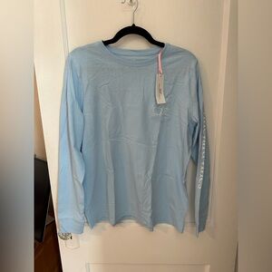 Vineyard Vines light blue long sleeve women’s t-shirt size L